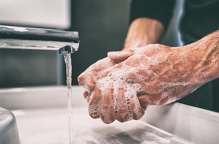 防止COVID-19感染的最有效方法是正确洗手